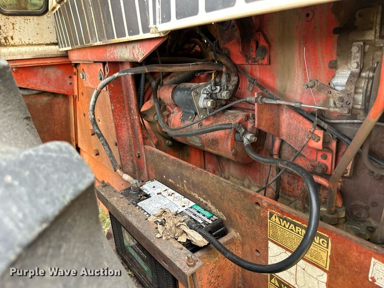 image for item KL9012 1980 Case 4890  4WD tractor