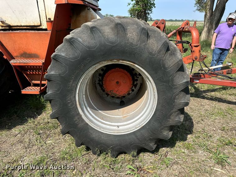 image for item KL9012 1980 Case 4890  4WD tractor