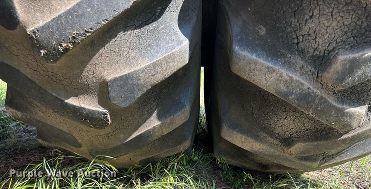 image for item KL9012 1980 Case 4890  4WD tractor