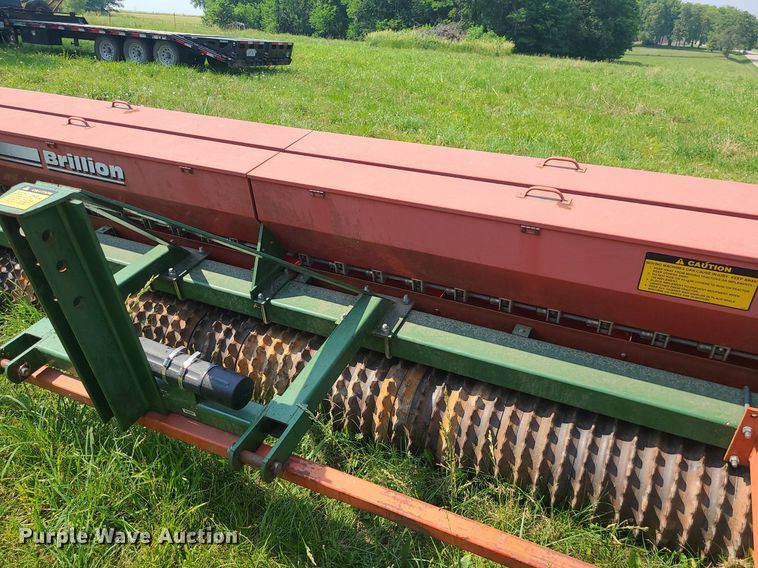 image for item LE9138 Brillion  seeder