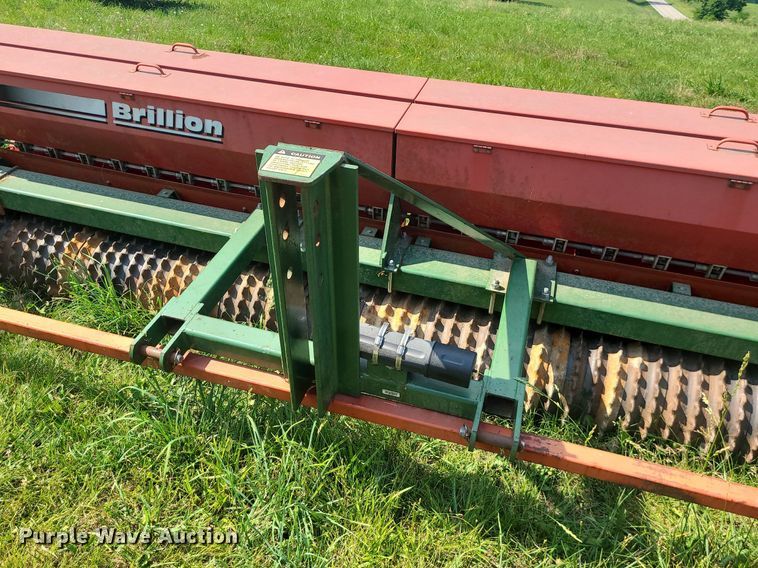 image for item LE9138 Brillion  seeder