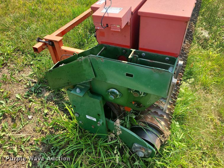 image for item LE9138 Brillion  seeder