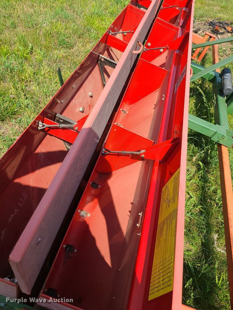 image for item LE9138 Brillion  seeder