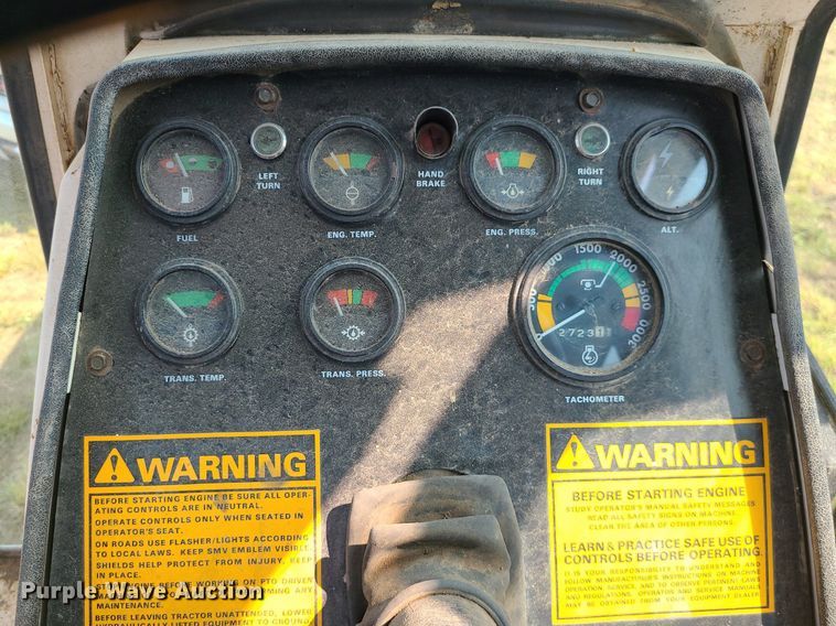 image for item LE9250 Case 1070 Agri King  tractor