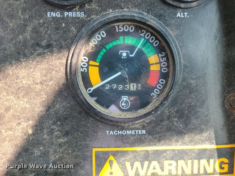 image for item LE9250 Case 1070 Agri King  tractor