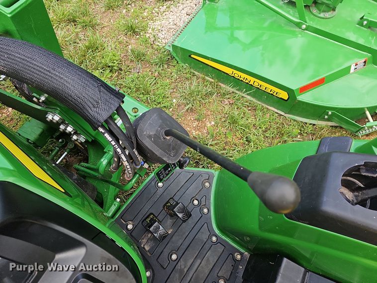 image for item LW9682 2021 John Deere 4044M  MFWD tractor