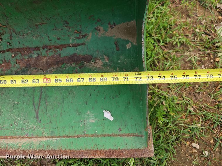 image for item LW9682 2021 John Deere 4044M  MFWD tractor