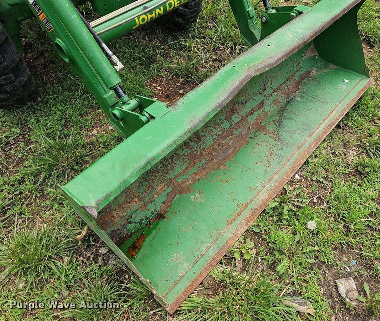 image for item LW9682 2021 John Deere 4044M  MFWD tractor