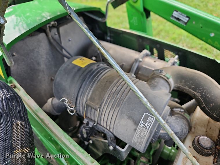 image for item LW9682 2021 John Deere 4044M  MFWD tractor