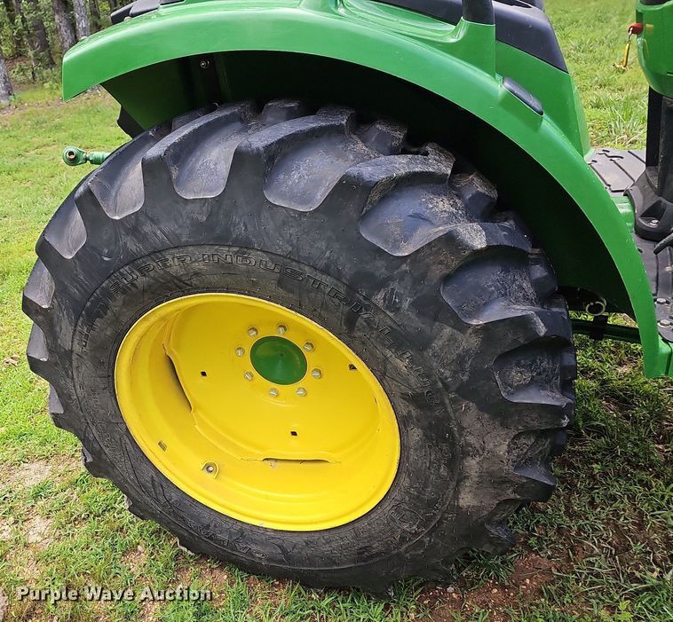 image for item LW9682 2021 John Deere 4044M  MFWD tractor