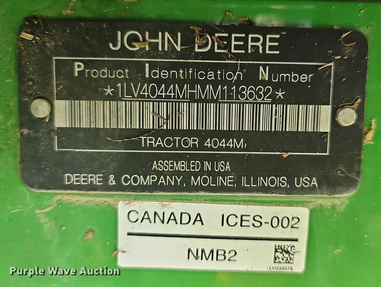 image for item LW9682 2021 John Deere 4044M  MFWD tractor