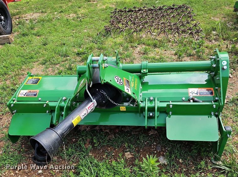 image for item LW9682 2021 John Deere 4044M  MFWD tractor