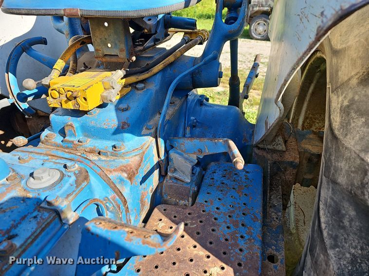 image for item LW9691 Ford 5000  tractor