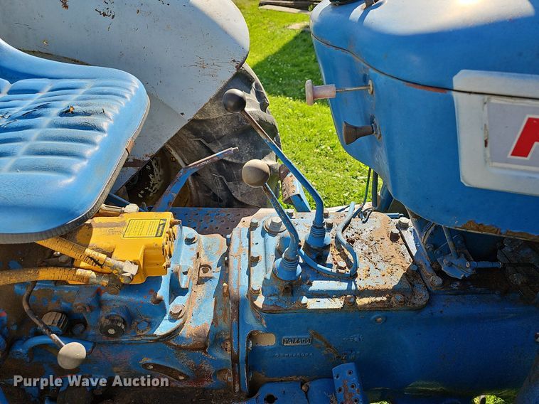 image for item LW9691 Ford 5000  tractor