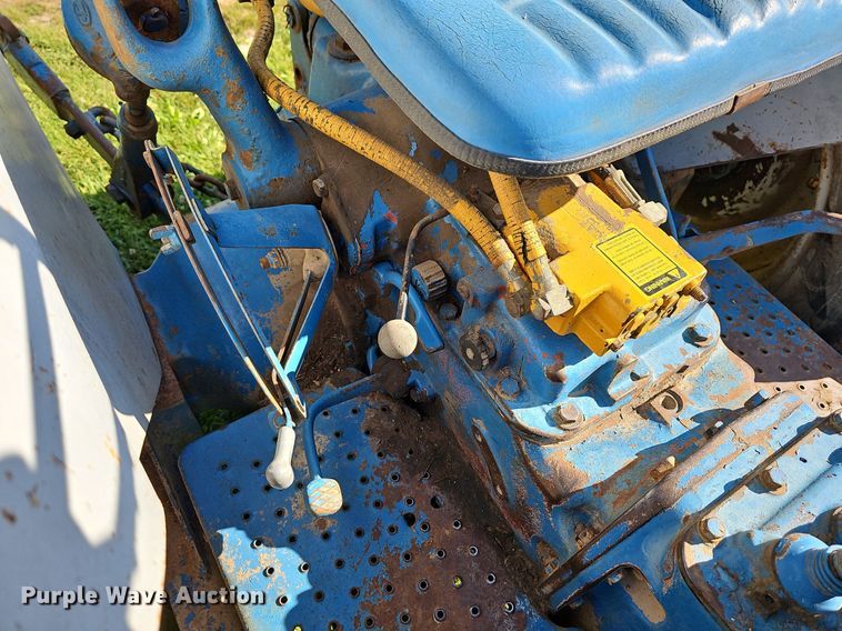 image for item LW9691 Ford 5000  tractor