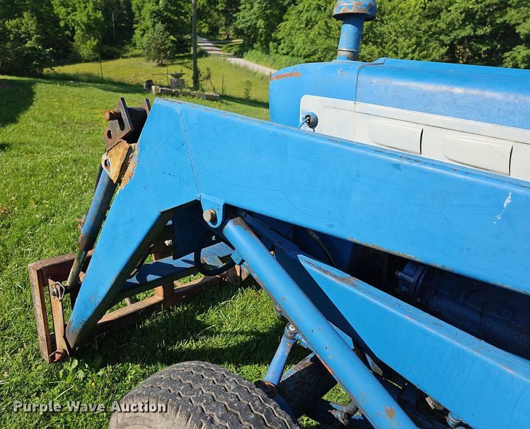 image for item LW9691 Ford 5000  tractor