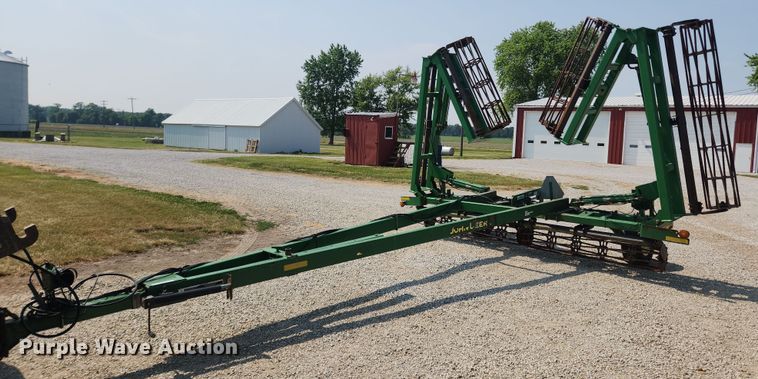 image for item LX9732 John Deere 200  seedbed finisher