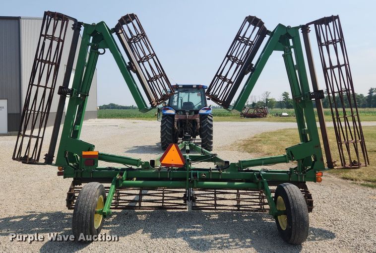 image for item LX9732 John Deere 200  seedbed finisher