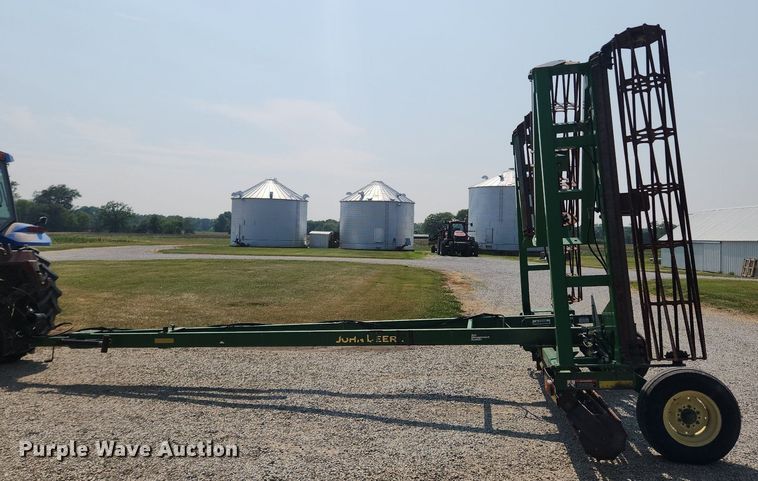 image for item LX9732 John Deere 200  seedbed finisher