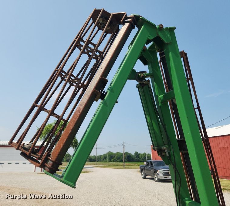 image for item LX9732 John Deere 200  seedbed finisher