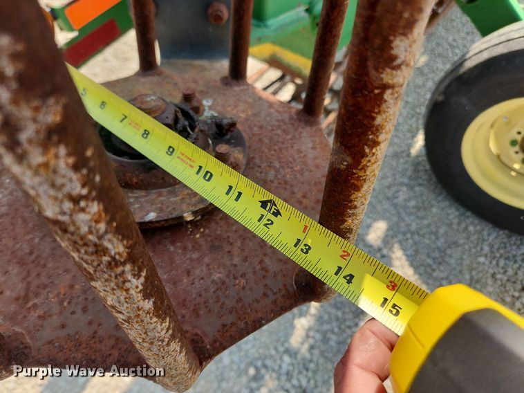 image for item LX9732 John Deere 200  seedbed finisher