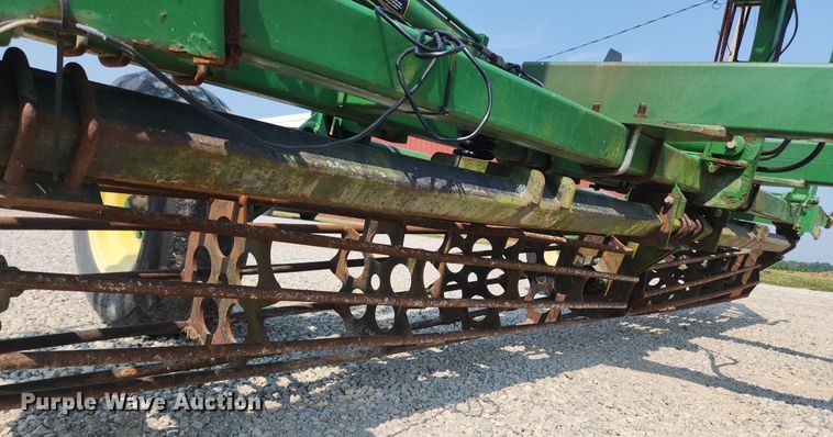 image for item LX9732 John Deere 200  seedbed finisher