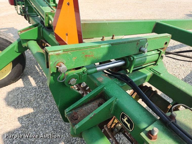 image for item LX9732 John Deere 200  seedbed finisher
