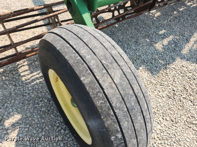 image for item LX9732 John Deere 200  seedbed finisher