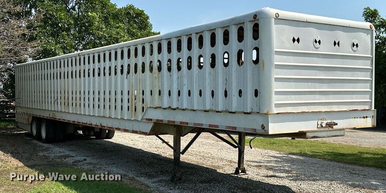 image for item MB9534 2003 McElroy  livestock trailer
