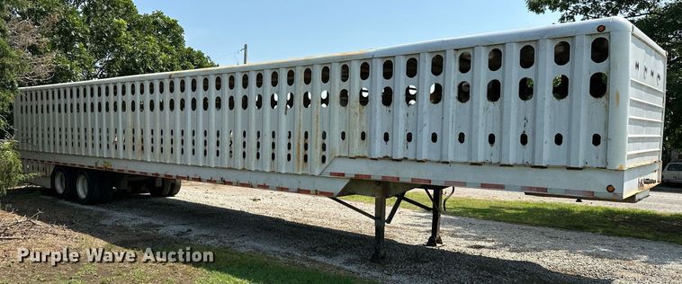 image for item MB9534 2003 McElroy  livestock trailer