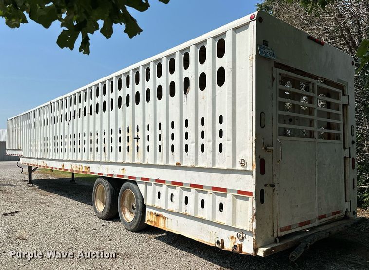 image for item MB9534 2003 McElroy  livestock trailer