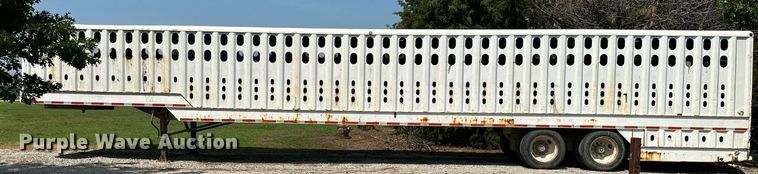 image for item MB9534 2003 McElroy  livestock trailer