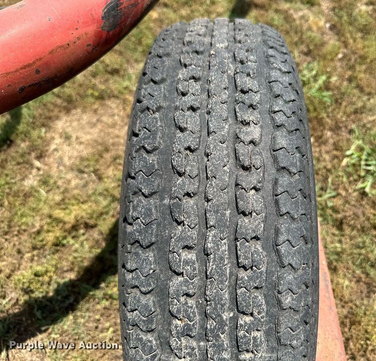 image for item MB9553 Tonutti RCS10  hay rake