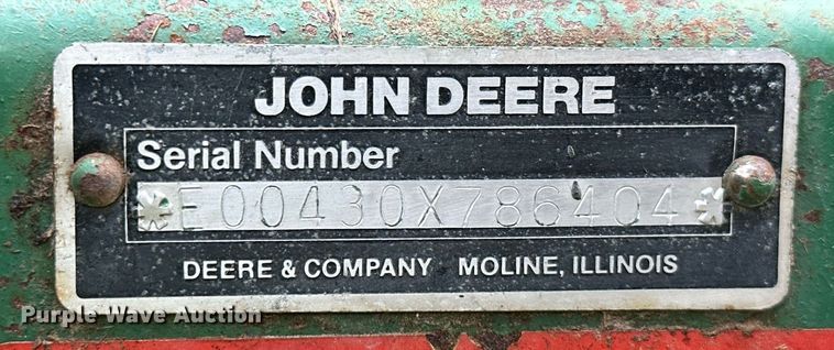 image for item MB9554 1988 John Deere 430  round baler