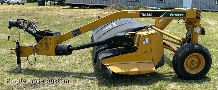 image for item MB9556 2019 Vermeer TM850  disc mower