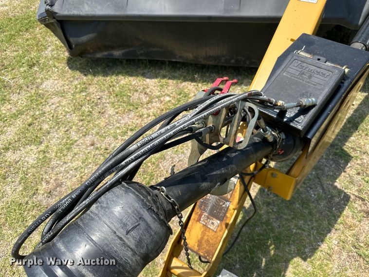 image for item MB9556 2019 Vermeer TM850  disc mower