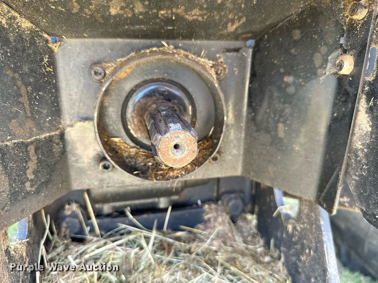 image for item MB9557 2016 New Holland T4.110  MFWD tractor