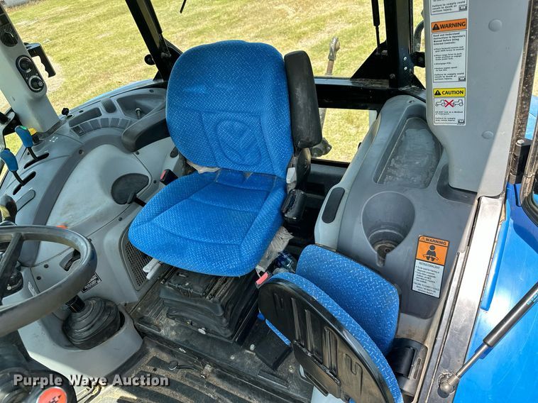 image for item MB9557 2016 New Holland T4.110  MFWD tractor