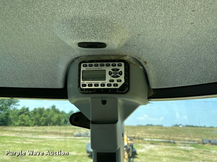 image for item MB9557 2016 New Holland T4.110  MFWD tractor