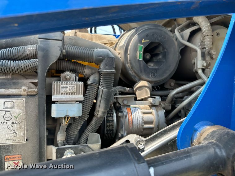 image for item MB9557 2016 New Holland T4.110  MFWD tractor