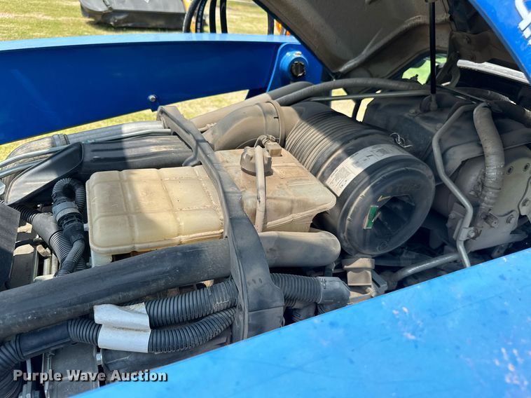 image for item MB9557 2016 New Holland T4.110  MFWD tractor