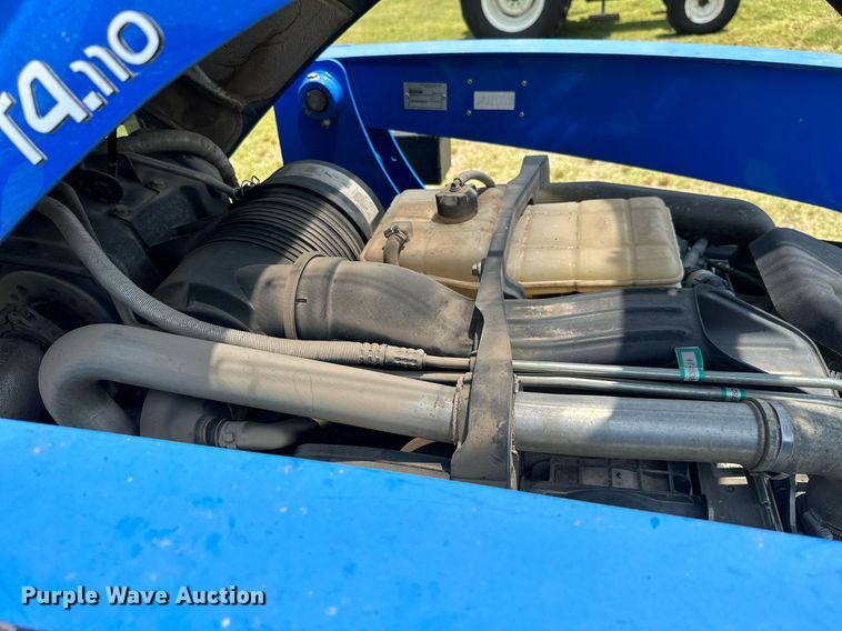 image for item MB9557 2016 New Holland T4.110  MFWD tractor