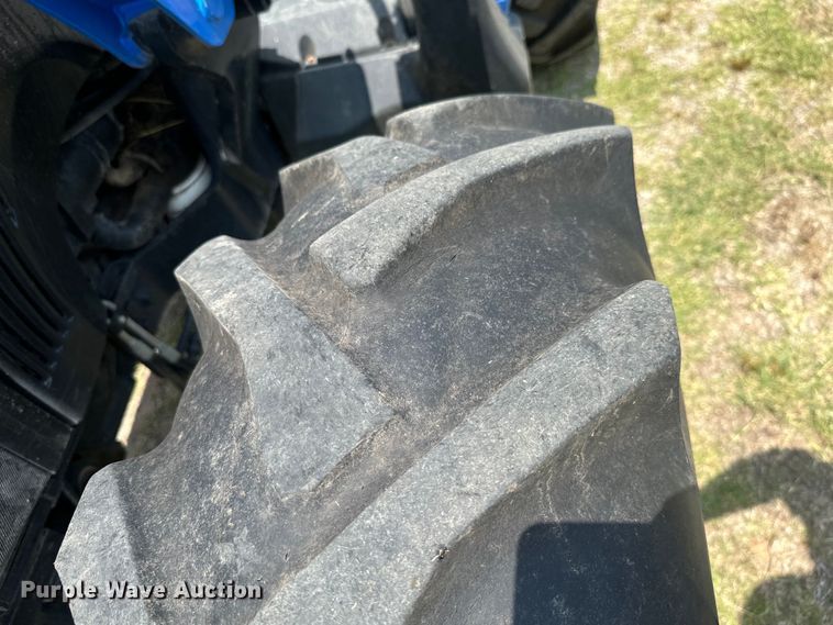 image for item MB9557 2016 New Holland T4.110  MFWD tractor