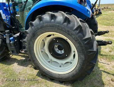 image for item MB9557 2016 New Holland T4.110  MFWD tractor