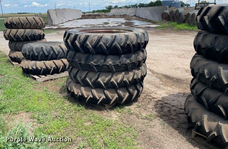 image for item ME9909 Irrigation tires and wheels