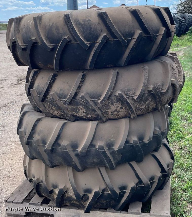 image for item ME9909 Irrigation tires and wheels