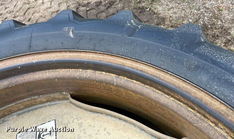 image for item ME9909 Irrigation tires and wheels