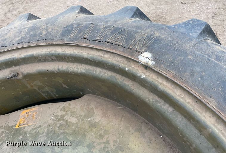 image for item ME9909 Irrigation tires and wheels