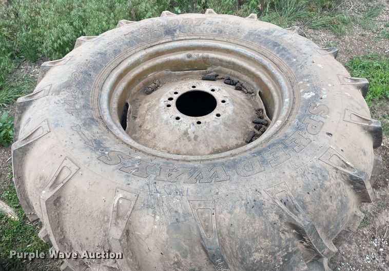 image for item ME9909 Irrigation tires and wheels