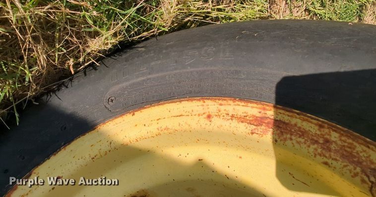 image for item MY9355 Sunflower 1433-35  tandem double off-set disk